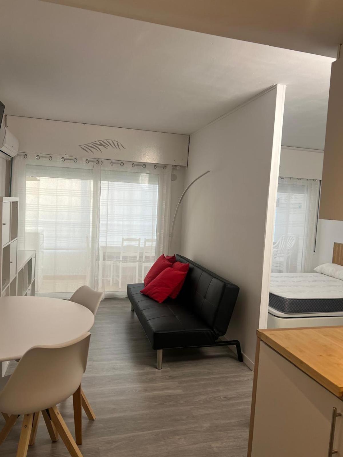 Apartamiento Vista Al Mar - Holiday Center En Roses Kültér fotó