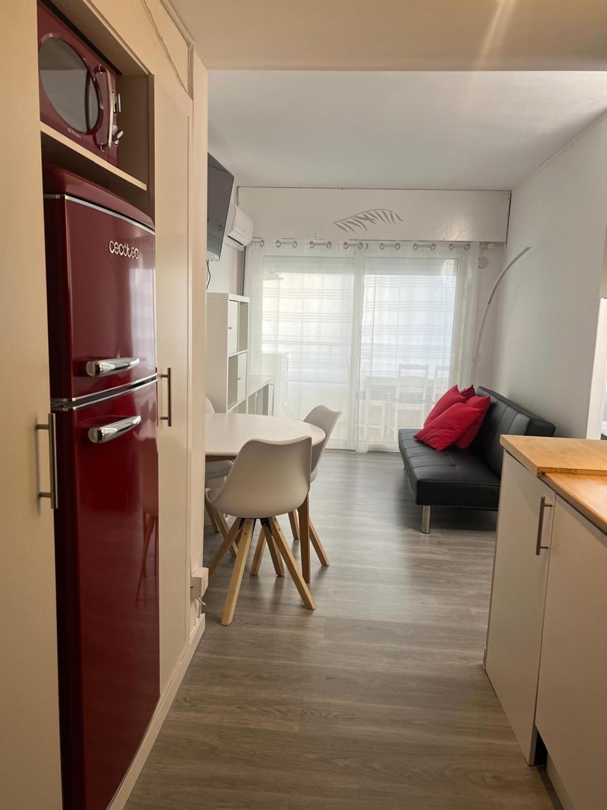 Apartamiento Vista Al Mar - Holiday Center En Roses Kültér fotó